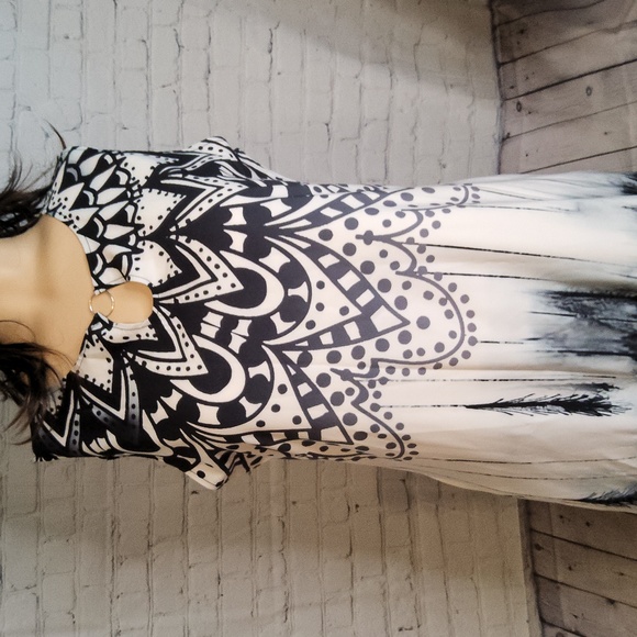 Dressy soft silky lightweight summer black white dress XXL - Picture 2 of 2